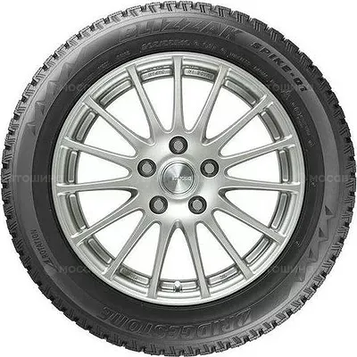 Bridgestone Blizzak Spike-01 255/50 R19 101T Bridgestone Blizzak Spike-01 255/50 R19 101T