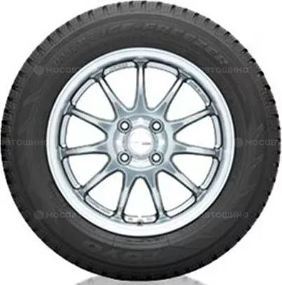 Toyo Observe Ice-Freezer 225/45 R18 95T Toyo Observe Ice-Freezer 225/45 R18 95T