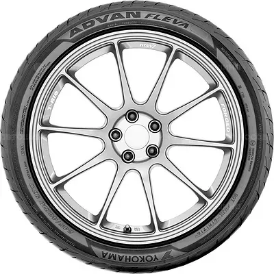 Yokohama Advan Fleva V701 225/45 R18 95W XL Yokohama Advan Fleva V701 225/45 R18 95W XL